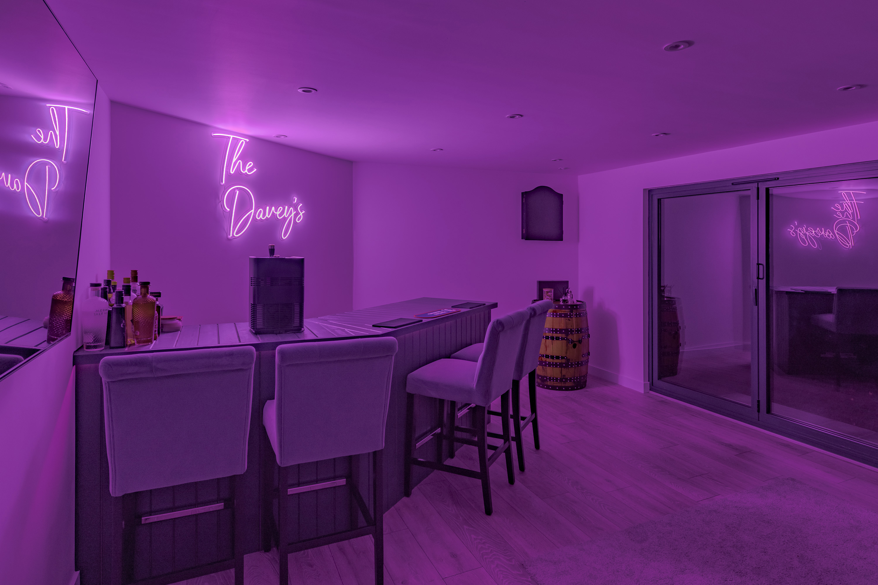 Garden Studio Bar variable lighting colour pink